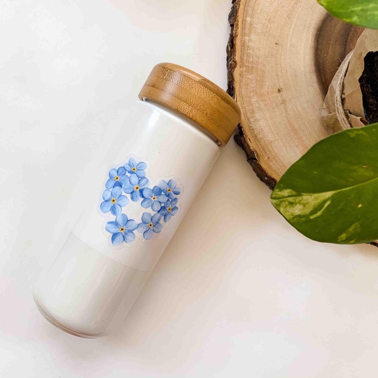 CLEAR Heart-shaped Forget Me Not Sticker