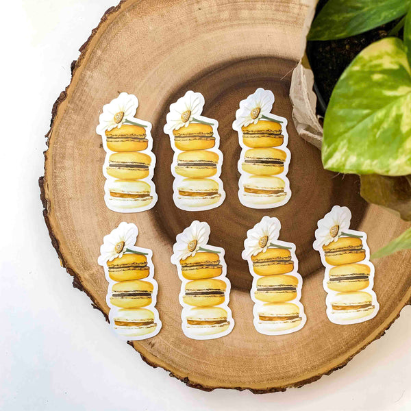 CLEAR Daisy Macaron Sticker